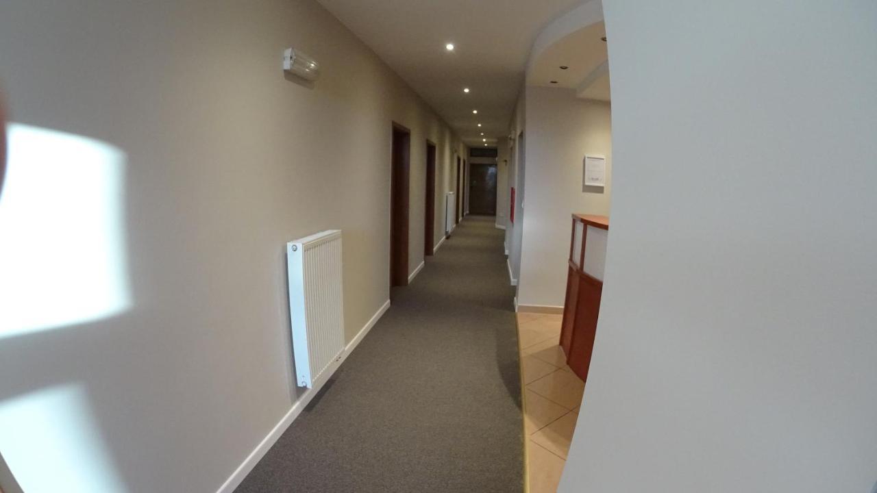 Hotel Astra Dąbrowa Górnicza Kültér fotó